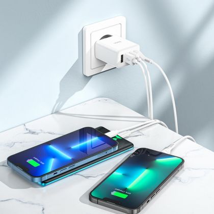 Сетевое зарядное устройство Hoco C102A 4 USB QC белое
