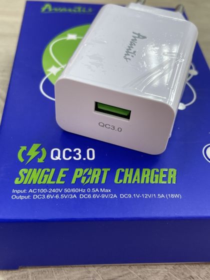 Зарядное устройство Avantis A425 1USB QC3.0 White